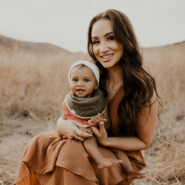 Pom Pom Bib Set – Organic Baby Bibs for Girls